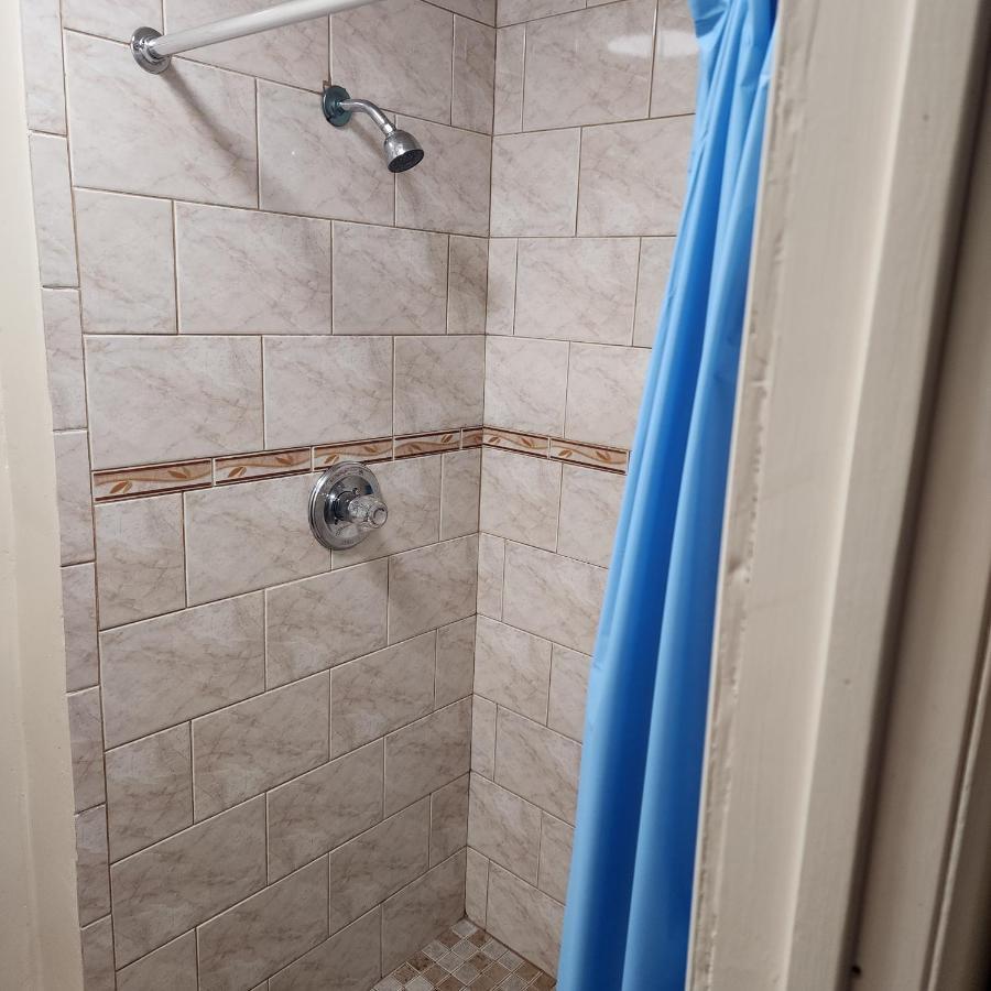 New York City Guesthouse Екстериор снимка